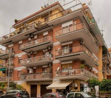 Attico in vendita a Roma, Zona Romanina, Via Clemente IX 8