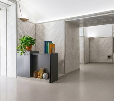 Negozio in vendita a Napoli, Zona Pendino, Corso Umberto I 150