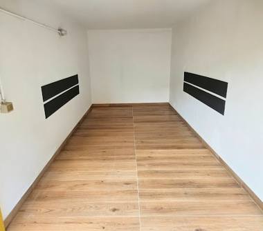 Box/Garage/Posto auto in affitto a Milano, Zona Baggio, Via Val d'Intelvi 4