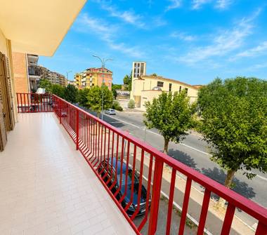 Quadrilocale in vendita a Corigliano-Rossano, Frazione Corigliano Scalo, Via de Novellis Fedelis 6