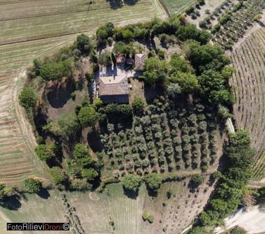 Rustico/Casale in vendita a Chiusi, Frazione Montallese
