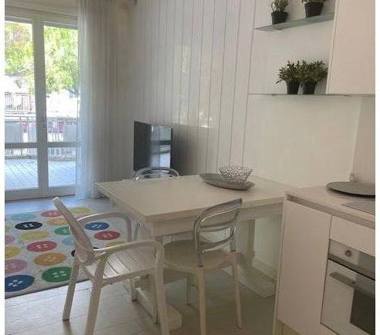 Affitto Appartamento Vacanze a Jesolo, Frazione Lido Di Jesolo, Via Ugo Foscolo 6