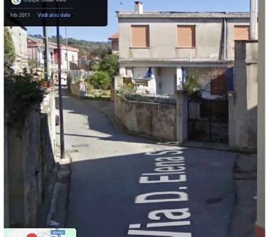 Casa indipendente in vendita a Ales (Oristano), Via D. Elena Salis 6