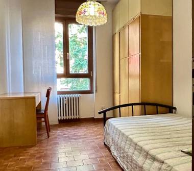 Affitto Stanza Singola a Monza, Zona San Rocco, Via Asiago 9