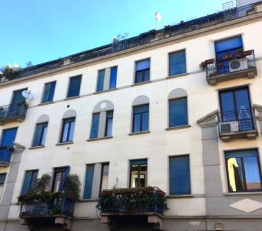 Bilocale in affitto a Milano, Zona Certosa, via Melchiorre Delfico 18