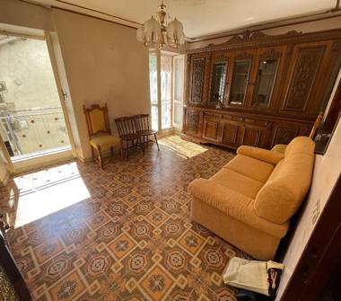 Quadrilocale in vendita a Vicovaro (Roma), Via del Peschio 22