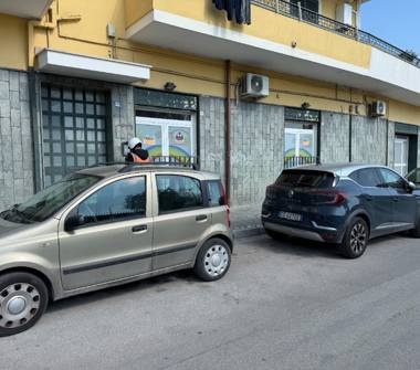 Negozio in affitto a Casoria (Napoli), Via Castagna 45
