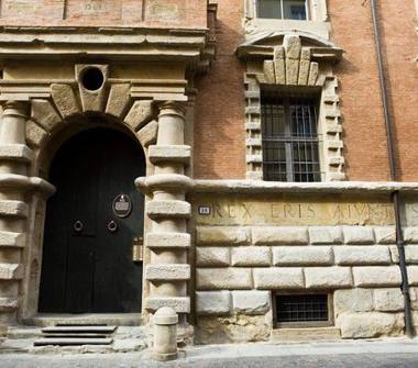 Monolocale in vendita a Bologna, Zona Centro Storico