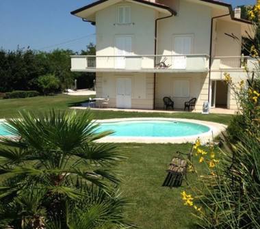 Affitto Villa Vacanze a Montelabbate (Pesaro e Urbino)