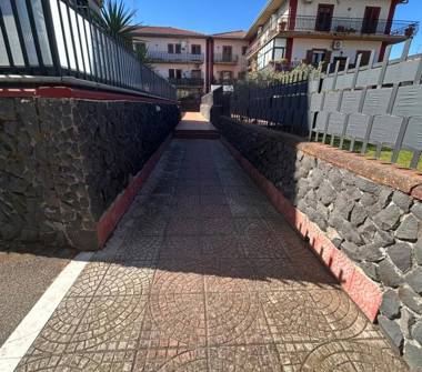 Appartamento in vendita a Tremestieri Etneo (Catania), Via Cinnirella 15