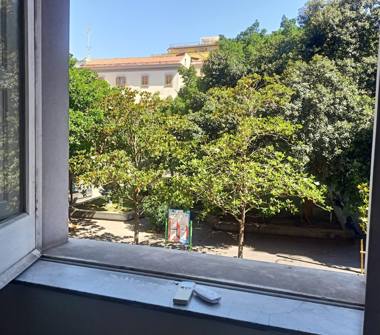 Ufficio in affitto a Napoli, Zona Chiaia