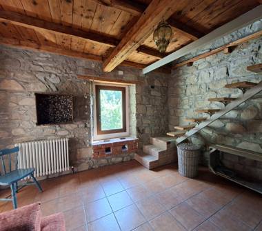 Casa indipendente in vendita a Vergato (Bologna)