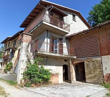 Rustico/Casale in vendita a Cinaglio (Asti)