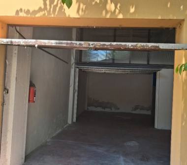 Magazzino in vendita a Imola (Bologna)