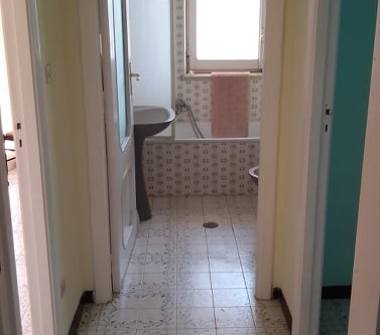 Trilocale in affitto a Cellole, Frazione Baia Felice, Traversa di Viale degli Olmi 6
