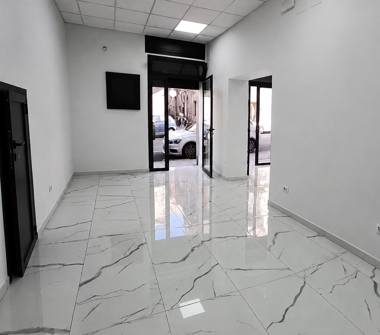 Altro in vendita a Lentini (Siracusa), Via Alessandro Manzoni 36