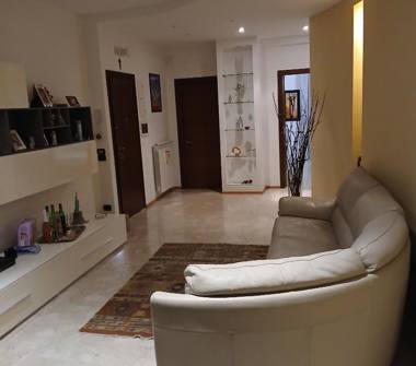 Casa indipendente in vendita a Taranto (Taranto), Via Diego Peluso 105