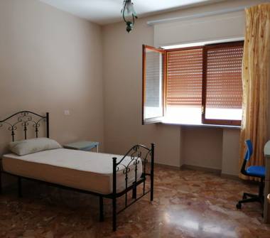 Appartamento in affitto a Aversa (Caserta), Via Raffaello Sanzio 46