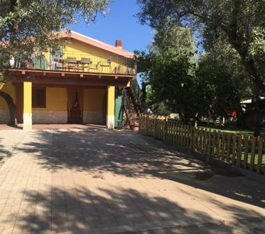Affitto Villa Vacanze a Fondi (Latina), Via Guado Bastianelli 60