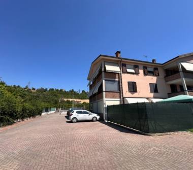 Quadrilocale in vendita a Vignola (Modena), Via Frignanese 1577