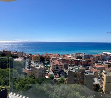 Bilocale in vendita a Finale Ligure (Savona), Via XXV Aprile 18