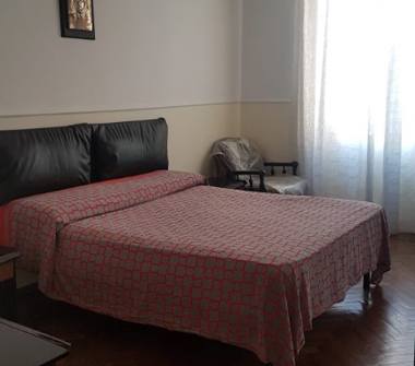 Trilocale in vendita a Torino, Zona Aurora