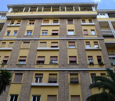 Trilocale in affitto a Roma, Zona Garbatella, Via Rosa Raimondi Garibaldi 119