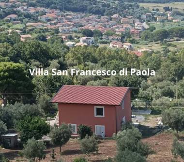 Casa indipendente in vendita a Falerna, Frazione Falerna Scalo