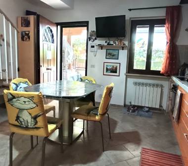 Trilocale in vendita a Roma, Zona Appia Nuova
