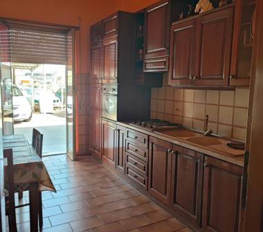 Quadrilocale in vendita a Civita Castellana, Frazione Borghetto, Via della stazione 20