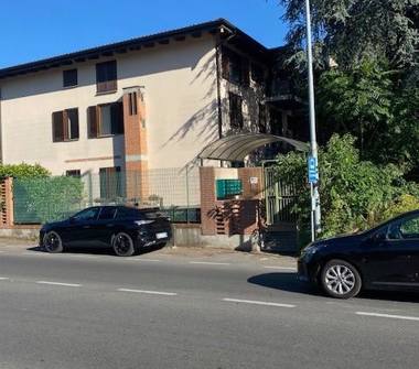 Quadrilocale in affitto a Pavia (Pavia), Viale Lodi 25