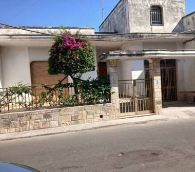 Quadrilocale in vendita a Vernole, Frazione Pisignano, Via Redipuglia 26