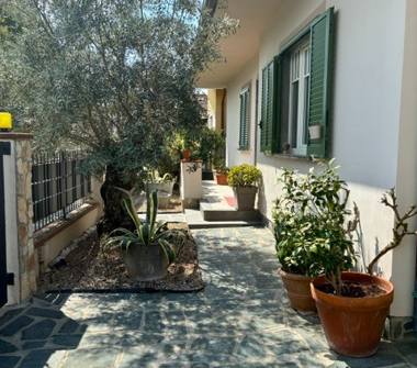 Villa in vendita a Viareggio (Lucca)