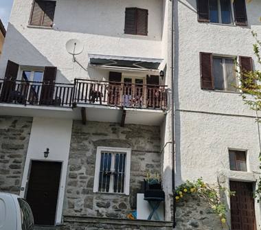 Casa indipendente in vendita a Ardenno, Frazione Masino