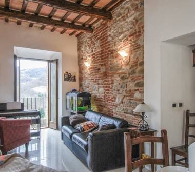 Appartamento in vendita a Montefortino (Fermo), Via Circonvallazione 41
