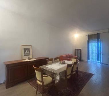 Quadrilocale in vendita a Barletta (Barletta-Andria-Trani), Via Luigi Doronzo 4