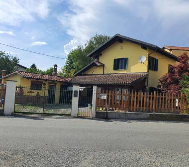 Casa indipendente in vendita a Balocco (Vercelli)