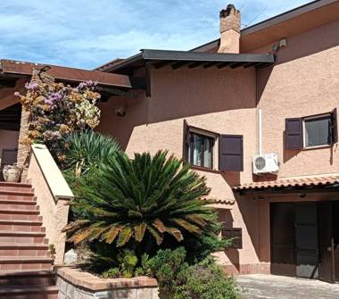 Villa in vendita a Assoro (Enna), Via Maddalena 8