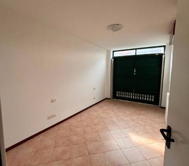 Monolocale in vendita a Albignasego, Frazione Lion