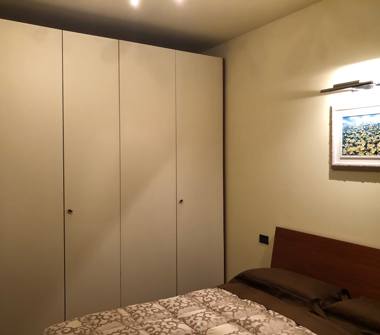 Trilocale in affitto a Milano, Zona Maciachini, Via Legnone 31