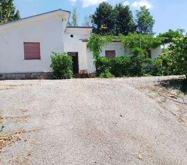 Casa indipendente in vendita a Morra De Sanctis (Avellino)