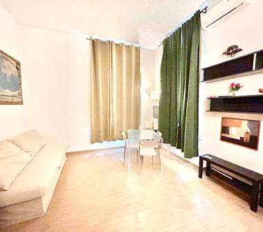 Affitto Appartamento Vacanze a Roma, Zona Camilluccia, Via della Camilluccia 160