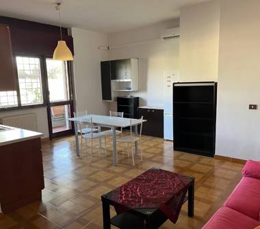 Affitto Stanza Singola a Roma, Zona Romanina, Via Giuseppe Messina 74