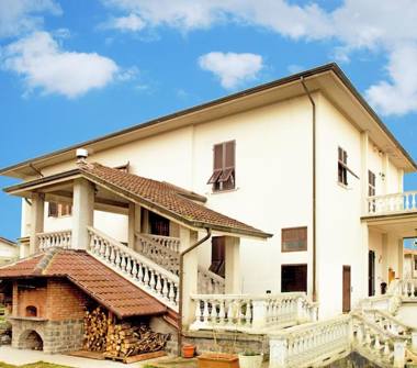 Albergo/Struttura ricettiva in vendita a Filattiera, Frazione Cantiere-Ponticello