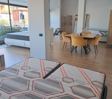 Showroom in affitto a Ponteranica (Bergamo), Via Ramera 5