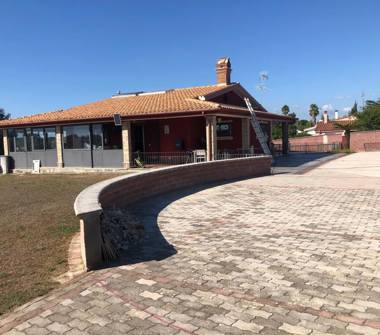 Villa in vendita a Nettuno (Roma), Via Spino Bianco 7