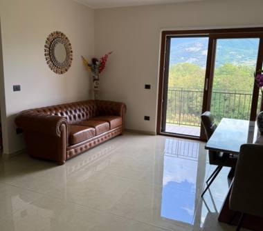 Appartamento in vendita a Padula (Salerno), Via Nazionale 535