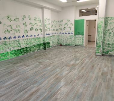 Negozio in vendita a Sesto Calende, Frazione Oneda, Corso Giacomo Matteotti 16