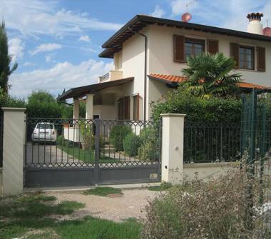 Villa in vendita a Camaiore, Frazione Capezzano Pianore