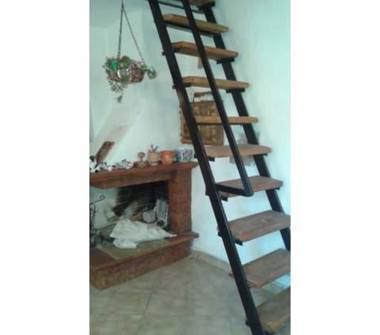 Casa indipendente in vendita a Ortona dei Marsi (L'Aquila)